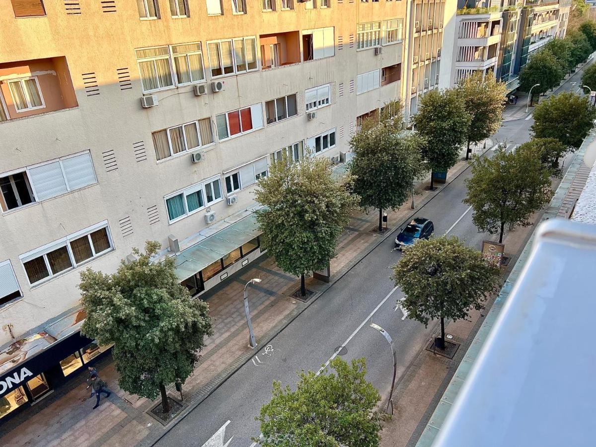 City Center Square Deluxe Nest Podgorica Esterno foto